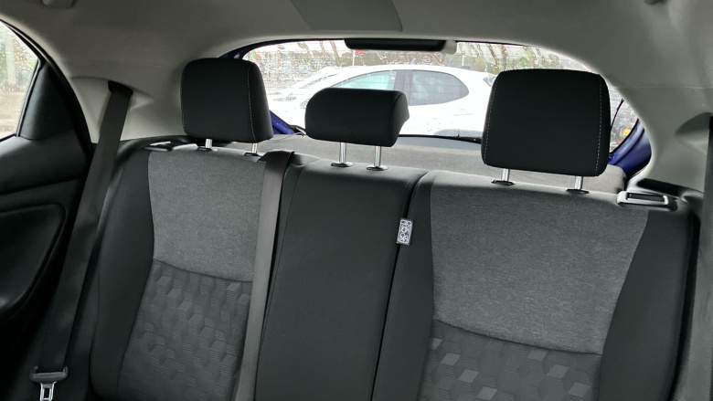 Toyota Yaris 1.5 Hybrid Design 5dr CVT Hybrid Hatchback